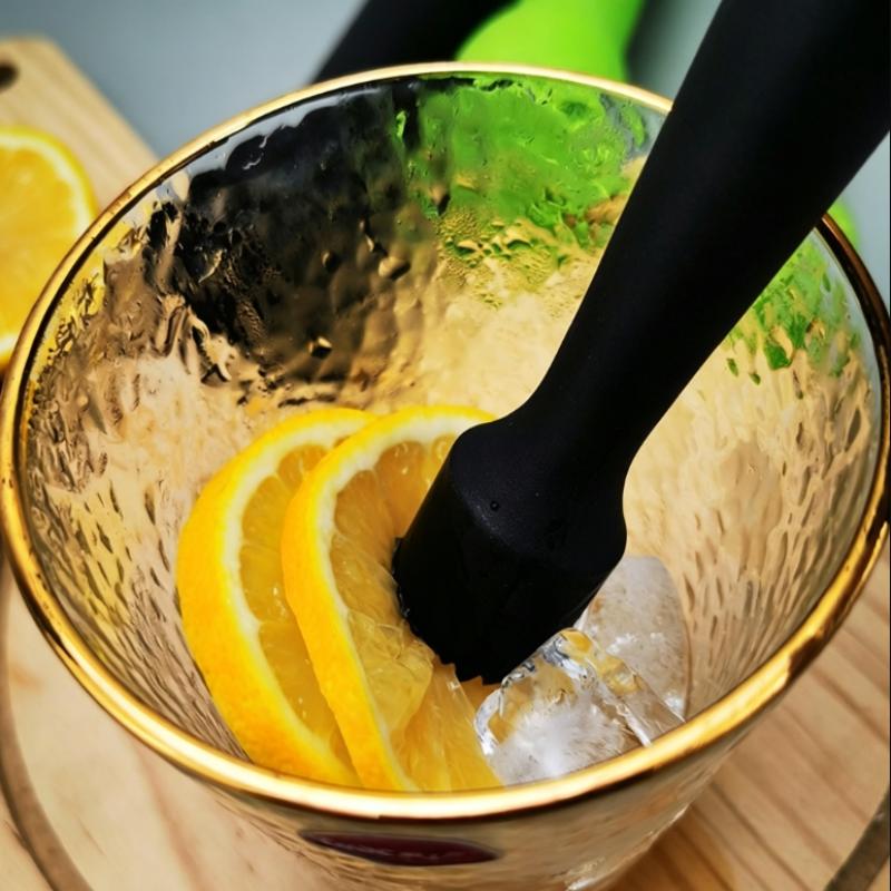 Espremedor de Frutas, Batedor  - Muddler Cocktail Bar avaliação e preço